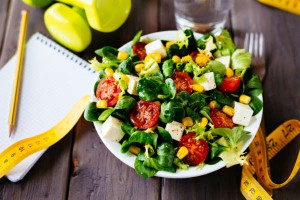 「太りやすい」「痩せやすい」サラダが判明！ダイエッターが注意したいサラダの選び方とは？