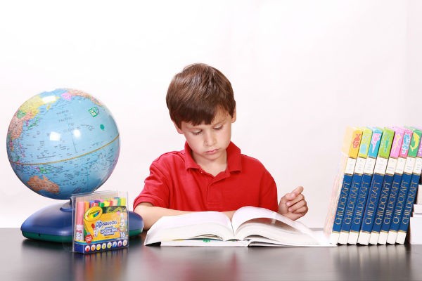 親の学歴が子どもの学歴に影響する要因とは？～子どもの学力シリーズ～