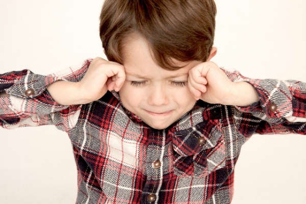 子どもが高価なものを壊したら!?知っておきたい『個人賠責』まとめ