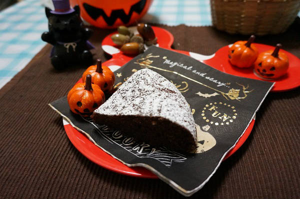 ハロウィンに作ってみよう！炊飯器で作れる簡単チョコレートケーキ♪