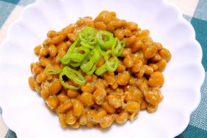 離乳食のおすすめ食材『納豆』！その魅力や上手な与え方のポイント