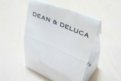 DEAN＆DELUCAのキャロットケーキ