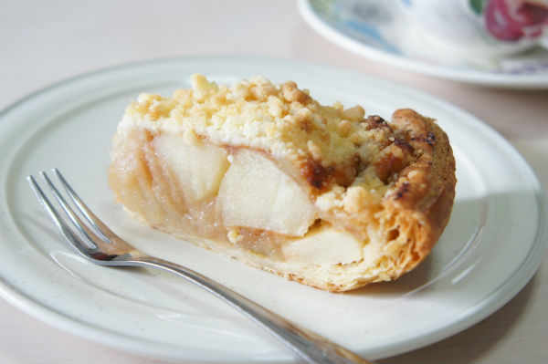 “生りんご入り”が珍しい！GRANNY SMITH『“グラニースミス”のアップルパイ』のシャキトロ食感、食べられるのは春先まで！